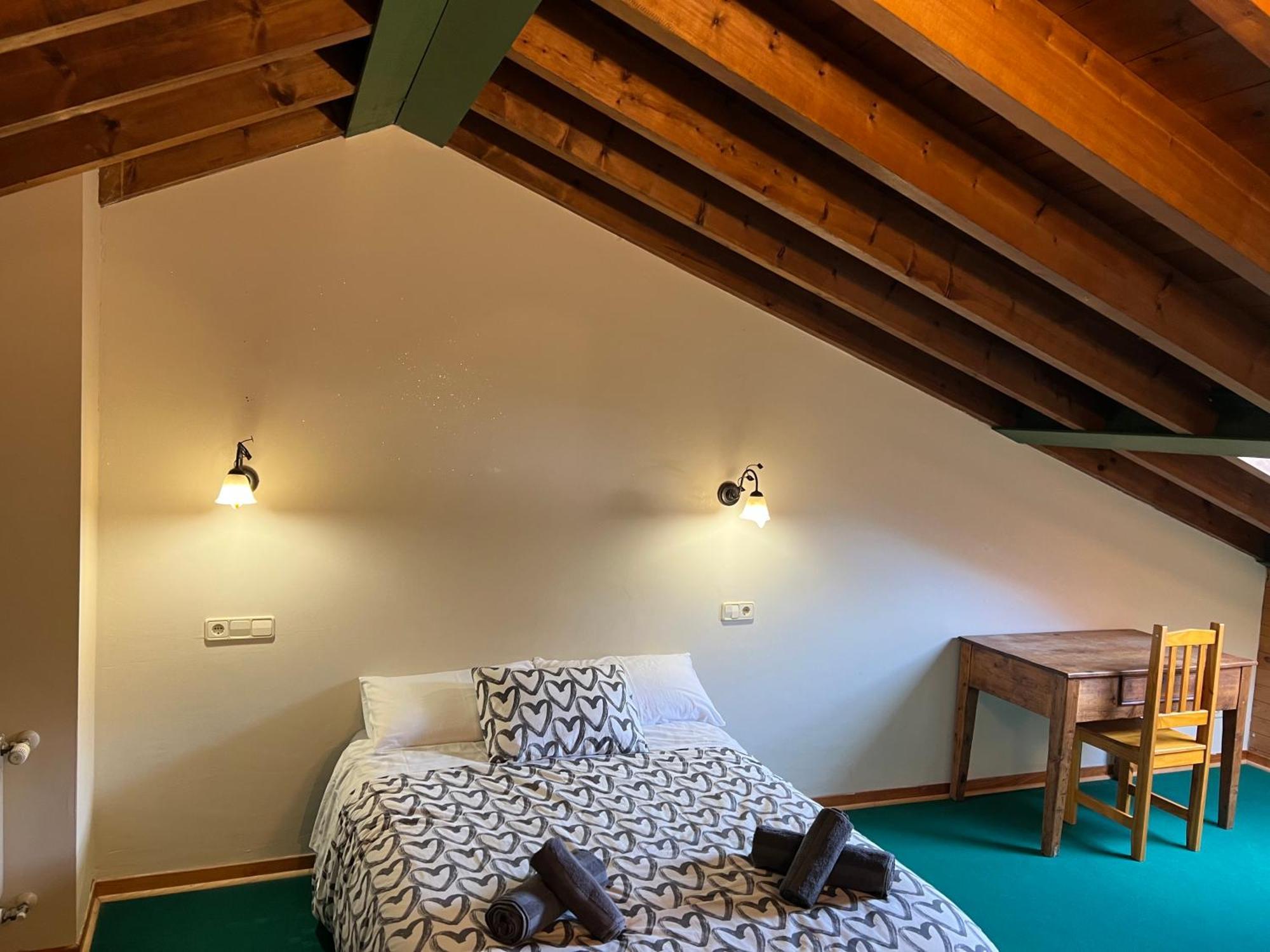 El Remiendu Pegau Apartment